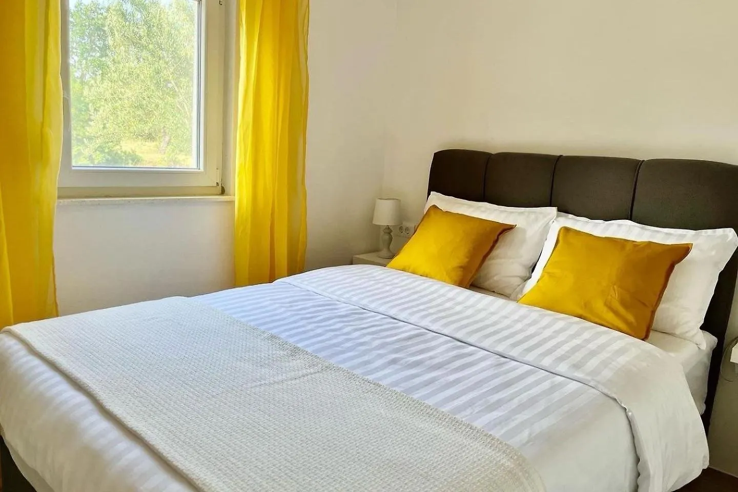 Apartments With A Parking Space Biograd Na Moru, Biograd - 23751